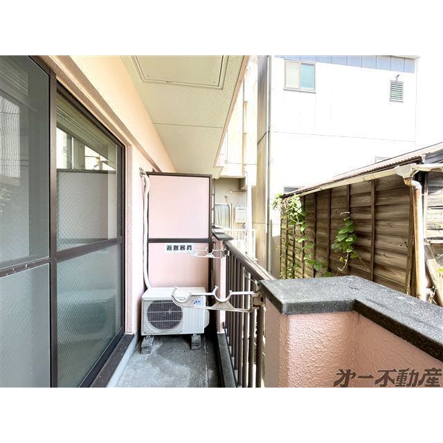 バルコニー　バルコニー