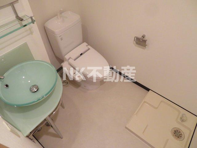 洗面設備　コンパクトで使いやすい洗面所