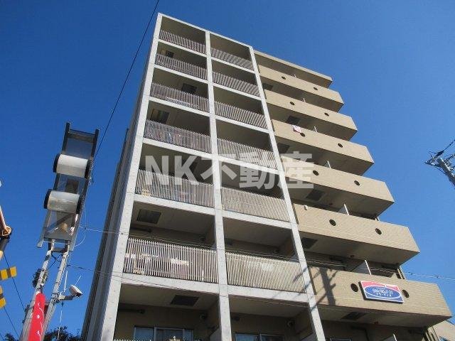 建物外観　外観は落ち着いています