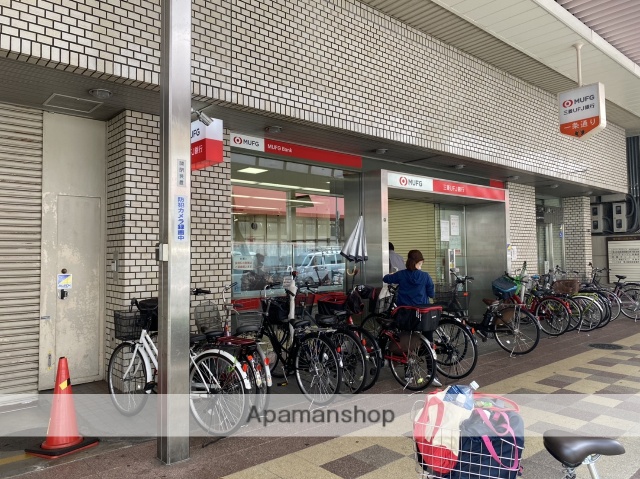 銀行　（株）三菱ＵＦＪ銀行／東大阪支店（銀行）まで549m