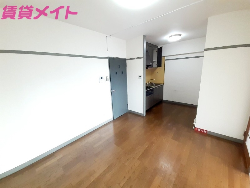 居室・リビング　同タイプ部屋写真です。