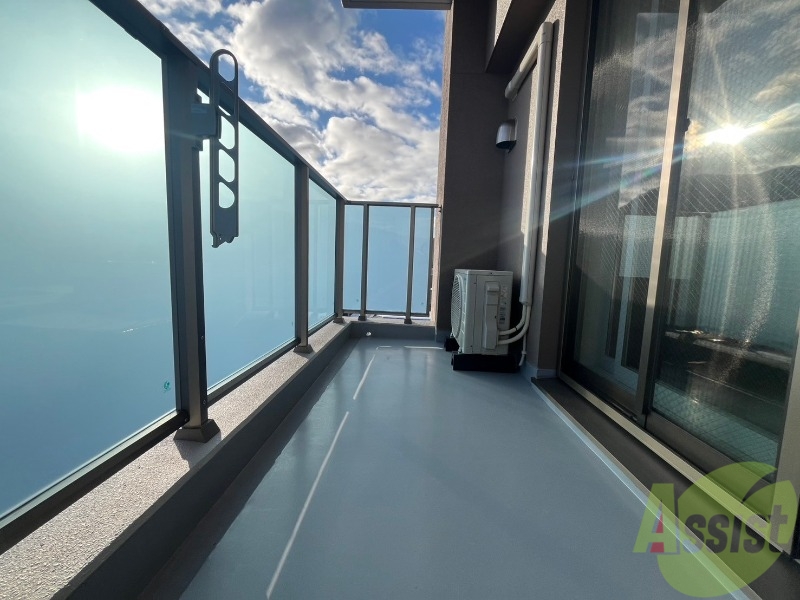 バルコニー　バルコニーです。洗濯物を干したり一息ついたりできますね！