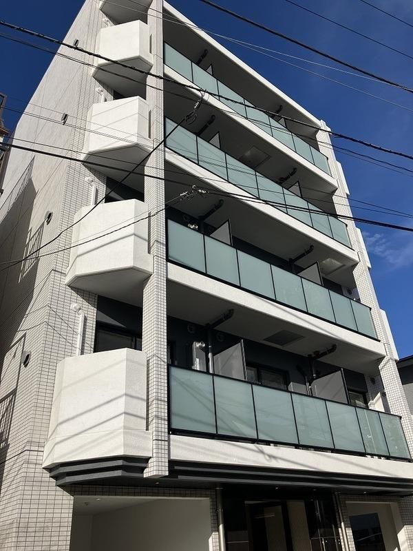 【板橋区蓮沼町のマンションの建物外観】