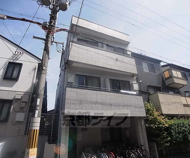 京都市左京区聖護院東町のマンションの建物外観