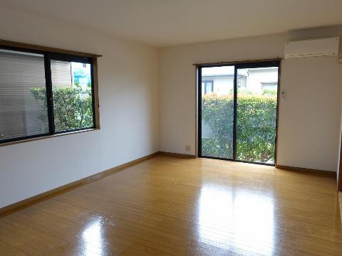 居室・リビング　リビング