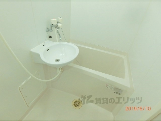 バス・シャワールーム　バス