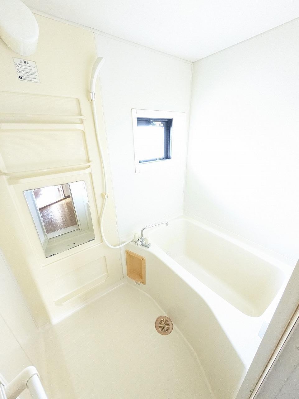 バス・シャワールーム　バス・トイレ別の間取りです