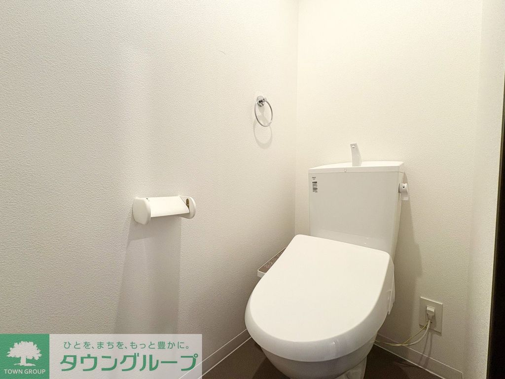 トイレ　同施工会社類似内観