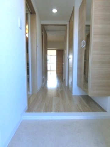 玄関　詳細は、RISUMO江坂本店→06-6155-7137まで♪