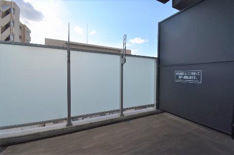 バルコニー　ベランダ