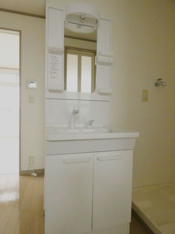 洗面設備　図面と現状に相違がある場合には現状を優先