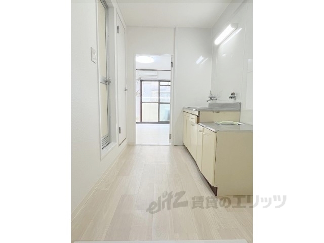 その他部屋・スペース　廊下