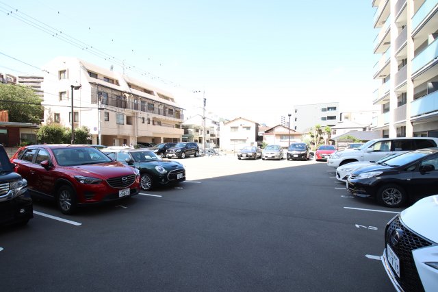 駐車場　駐車場があります
