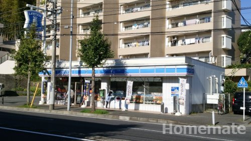 コンビニ　ローソン 日野南四丁目店（コンビニ）まで34m