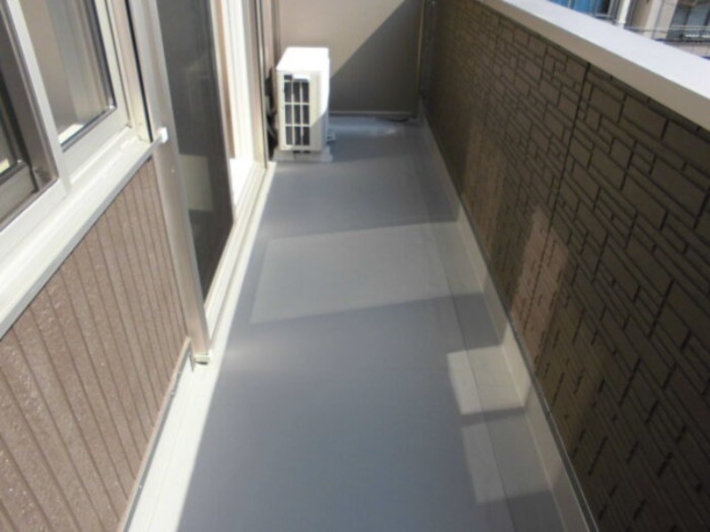 バルコニー　図面と現状に相違がある場合には現状を優先