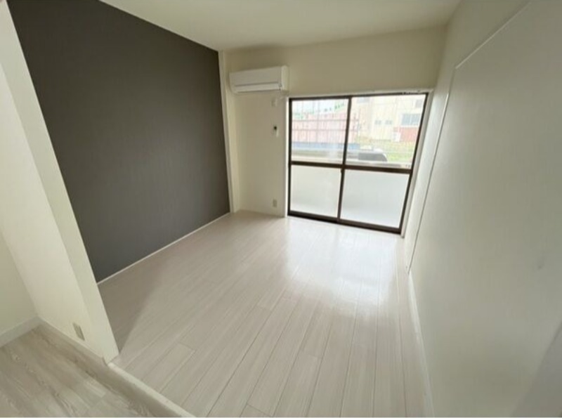 居室・リビング　図面と現状に相違がある場合には現状を優先