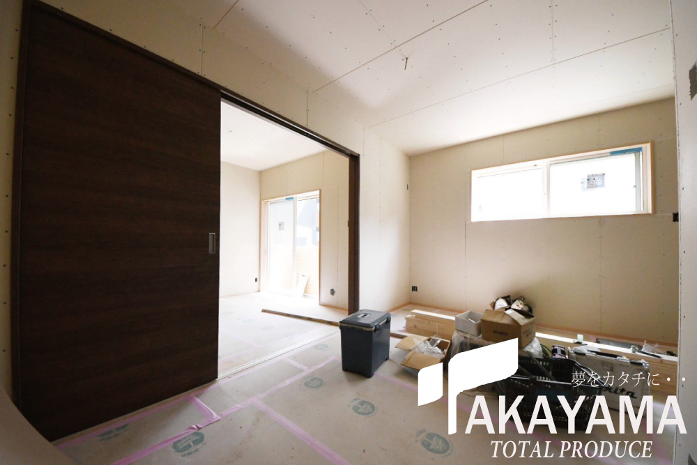 洗面設備　リビング、建築中角度別写真です★