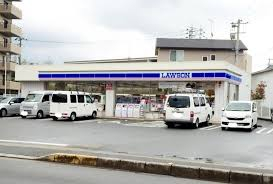 コンビニ　ローソン 春日須玖南店（コンビニ）まで490m