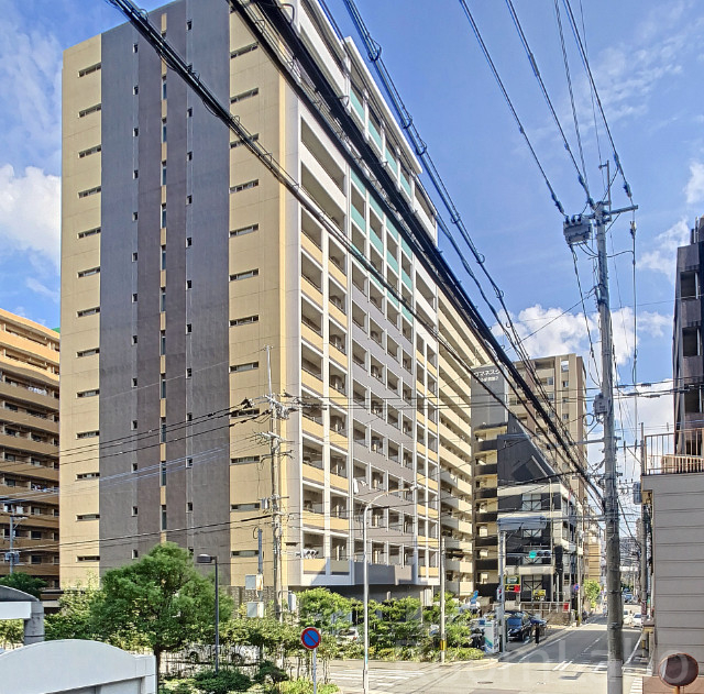 エンクレストGRAN博多駅前の建物外観