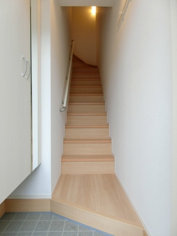 玄関　図面と現状に相違がある場合には現状を優先