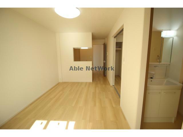 居室・リビング　広いリビング