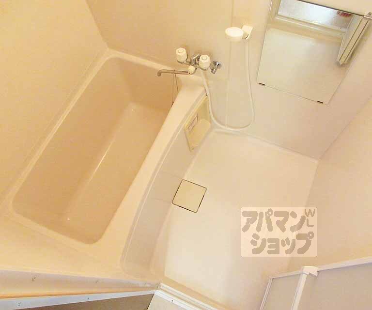 バス・シャワールーム　セパレートタイプです・