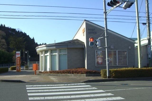 郵便局　足柄駅前郵便局（郵便局）まで600m