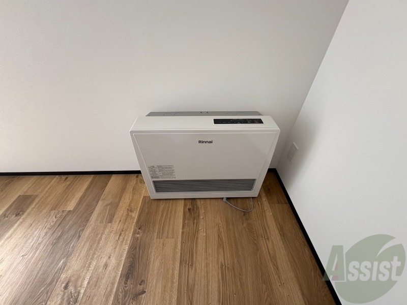 その他　暖房です。冬場の寒い日でも安心ですね～