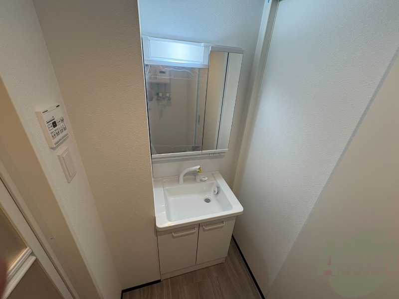 洗面設備　シャンプードレッサーで身支度もラクラクです！