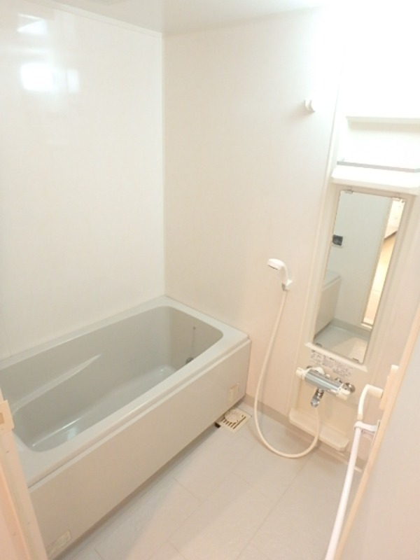 バス・シャワールーム　図面と現状に相違がある場合には現状を優先