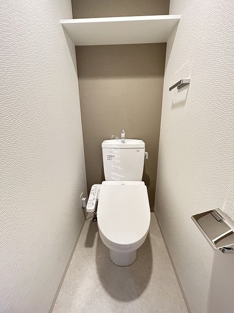 トイレ　ウォシュレット付きのトイレ