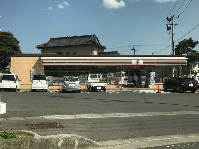 コンビニ　セブンイレブン郡山名倉店（コンビニ）まで409m