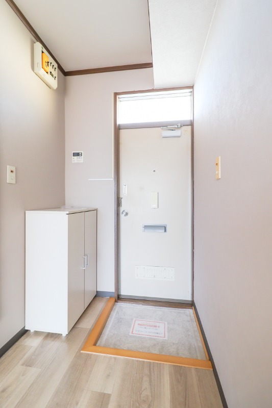 玄関　図面と現状に相違がある場合には現状を優先