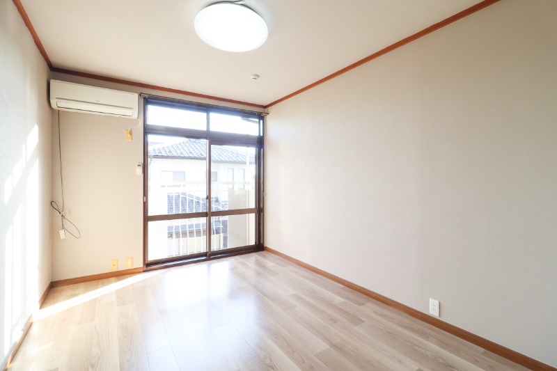 居室・リビング　図面と現状に相違がある場合には現状を優先