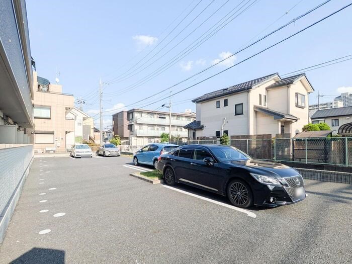 駐車場　空き状況要確認