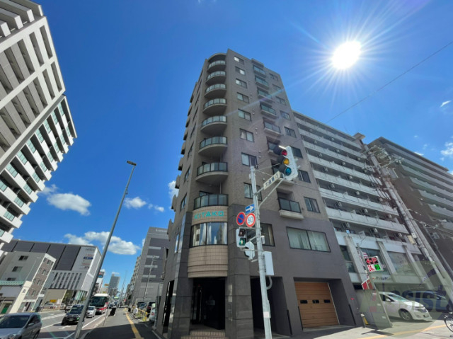 建物外観　札幌市中央区大通東「オンズドール」