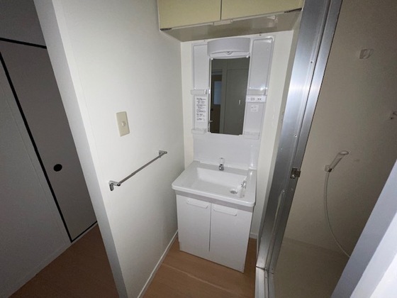洗面設備　※別部屋の写真です