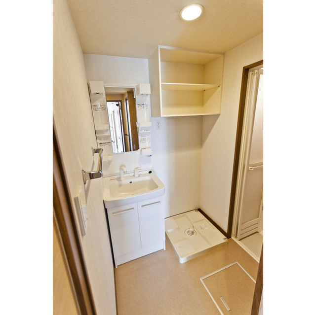 洗面設備　シャワー付き洗面台☆