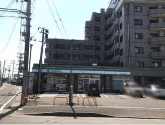 コンビニ　ファミリーマート西多賀四丁目店（コンビニ）まで1021m