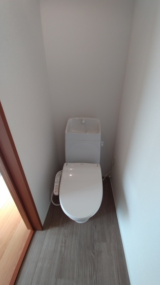 トイレ　シャワー付きトイレ