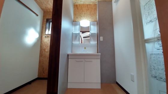 洗面設備　シャンプードレッサー