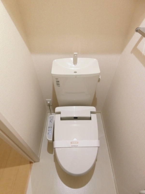 トイレ　図面と現状に相違がある場合には現状を優先