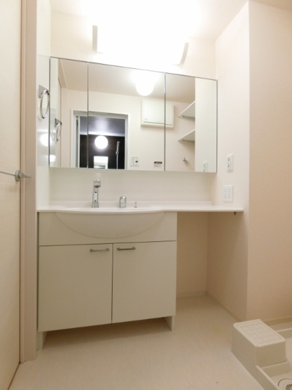 洗面設備　図面と現状に相違がある場合には現状を優先