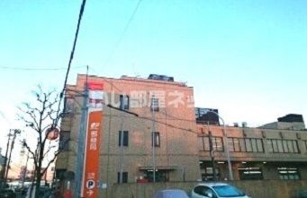 郵便局　三芳郵便局（郵便局）まで181m