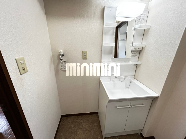 洗面設備　洗髪洗面化粧台