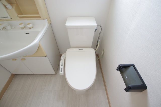 トイレ　※別号室参考写真の為現状優先となります