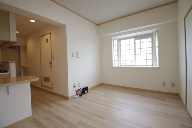 居室・リビング　※別号室参考写真の為現状優先となります