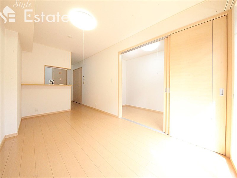 居室・リビング　内装