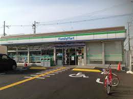 コンビニ　ファミリーマート 吉祥院東砂ノ町店（コンビニ）まで462m