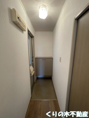 玄関　明るい玄関です